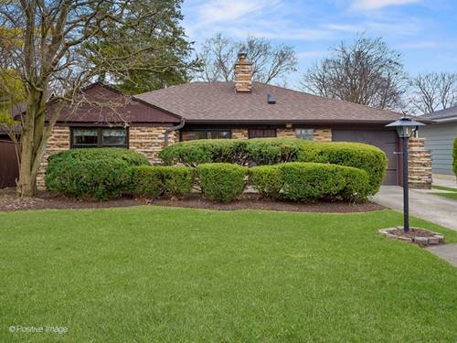 412 E Harrison, Wheaton, IL 60187