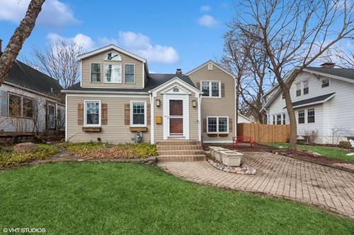 1031 Pine, St. Charles, IL 60174