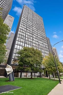 880 N Lake Shore Unit 3E, Chicago, IL 60611