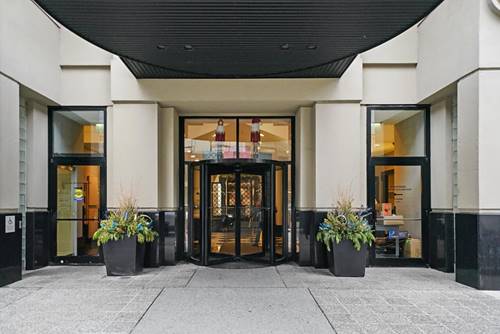 111 W Maple Unit 911, Chicago, IL 60610