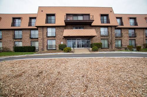 4050 Dundee Unit 203, Northbrook, IL 60062