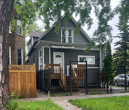 4922 W Ferdinand, Chicago, IL 60644