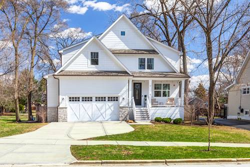 11 Cumnor, Westmont, IL 60559