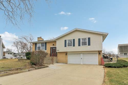 712 Dante, Schaumburg, IL 60193