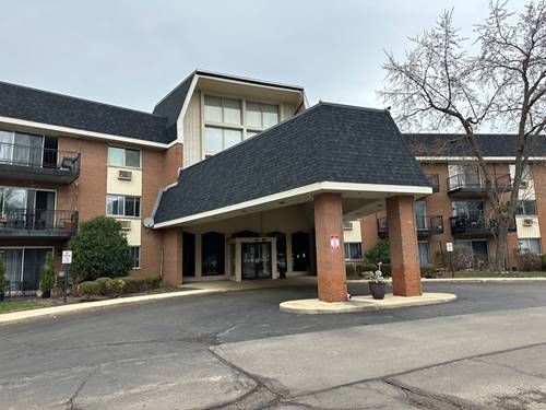 1188 Royal Glen Unit 304, Glen Ellyn, IL 60137