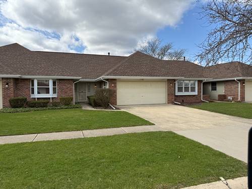 53 Fallcreek Unit 35, Montgomery, IL 60538