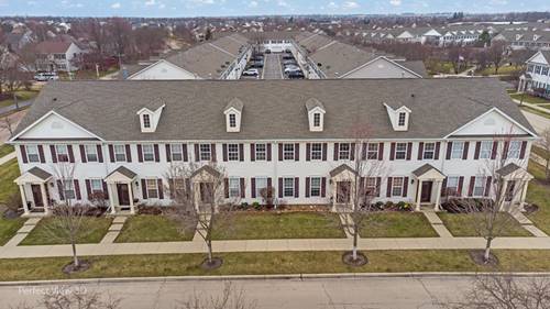 2649 Hillsboro, Aurora, IL 60503