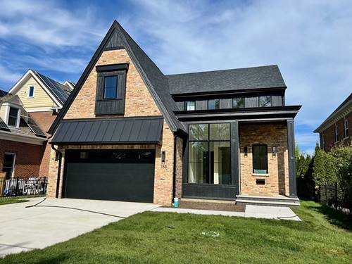 153 S Kenmore, Elmhurst, IL 60126