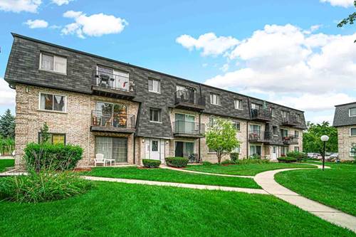 9454 Bay Colony Unit 2W, Des Plaines, IL 60016