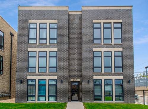 2545 W Congress Unit 1W, Chicago, IL 60612