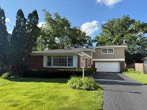 1326 Meadow, Deerfield, IL 60015