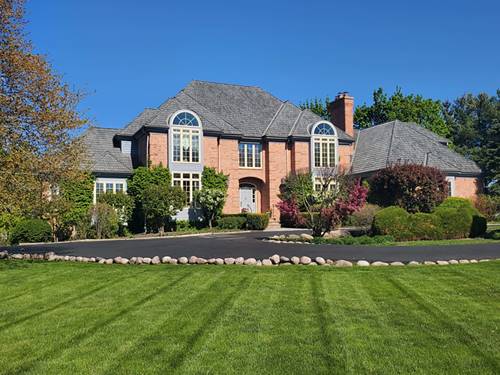 37202 Black Velvet, Wadsworth, IL 60083