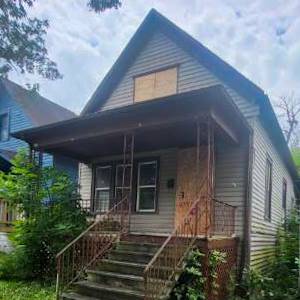 10616 S Lafayette, Chicago, IL 60628