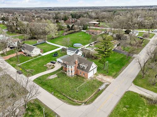200 Redwood, New Lenox, IL 60451