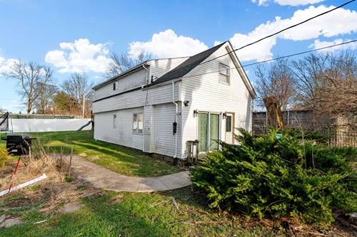 208 Redwood, New Lenox, IL 60451