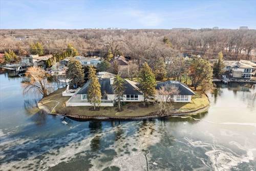 109 Murphy Lake, Park Ridge, IL 60068