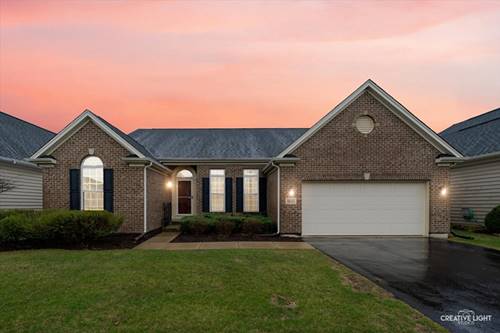 1611 Colchester, Aurora, IL 60505