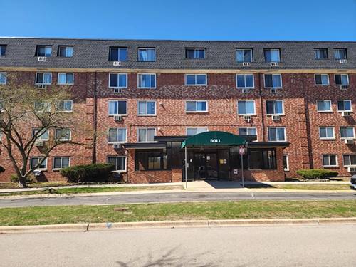 5011 S Valley Unit 409, Streamwood, IL 60107