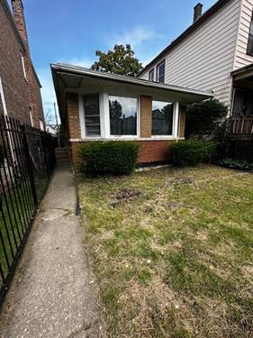 8635 S Burnham, Chicago, IL 60617
