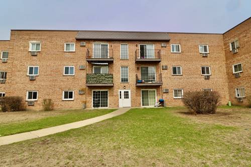 155 W Elk Unit 355, Carol Stream, IL 60188