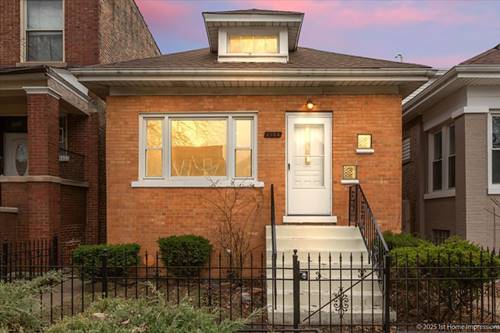 6954 S Prairie, Chicago, IL 60637