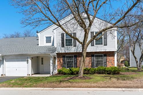 31 Plymouth Unit 102B, Naperville, IL 60565
