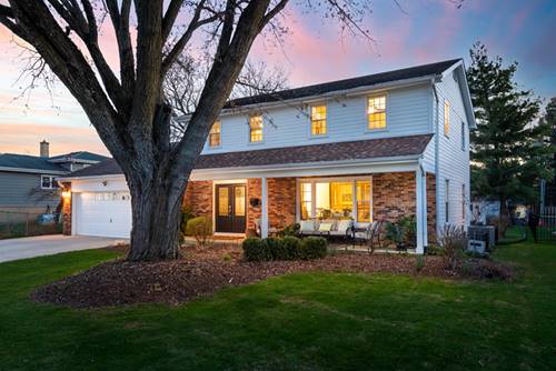69 S Parkway, Naperville, IL 60540