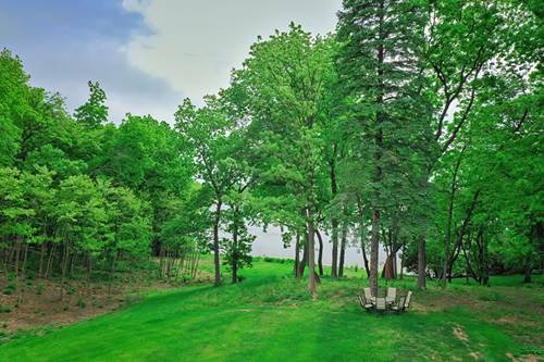 26813 N Chevy Chase, Mundelein, IL 60060