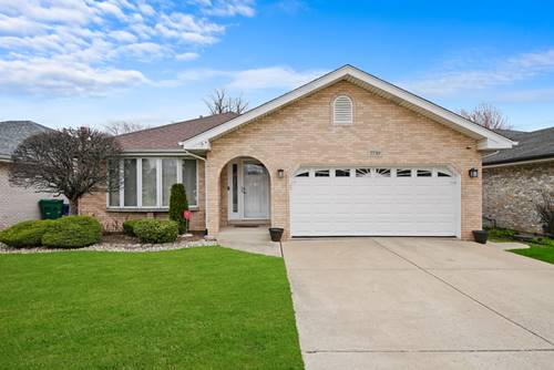 7739 Oak Park, Burbank, IL 60459