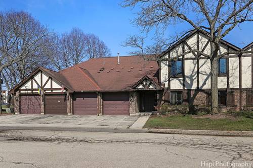 1074 Creekside Unit 2A, Wheeling, IL 60090