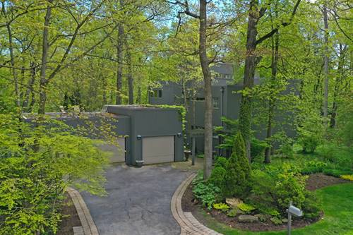 270 Ravine Forest, Lake Bluff, IL 60044