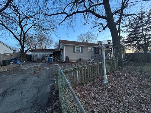 1035 Dearborn, Aurora, IL 60505