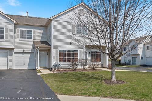 214 Heather Glen Unit 214, Aurora, IL 60504