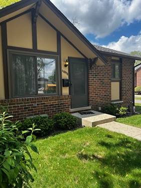1S272 Stratford, Villa Park, IL 60181