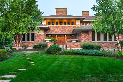 908 Julian, Naperville, IL 60540