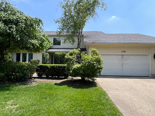 1303 Hidden Lake, Buffalo Grove, IL 60089