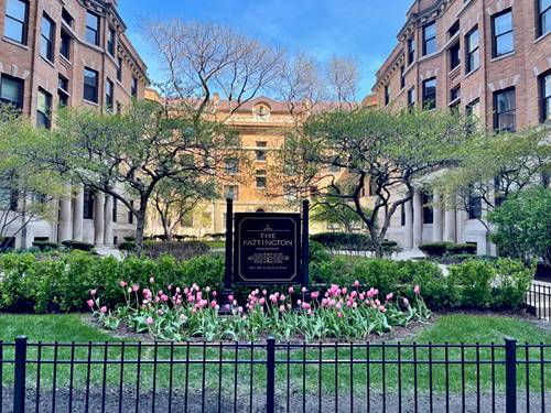 670 W Irving Park Unit G6, Chicago, IL 60613