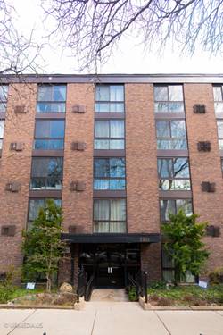 2201 N Cleveland Unit 501, Chicago, IL 60614