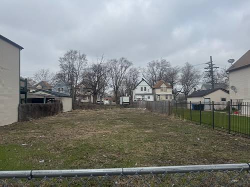 4644 W Ohio, Chicago, IL 60644