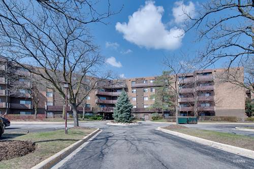840 Wellington Unit 318, Elk Grove Village, IL 60007