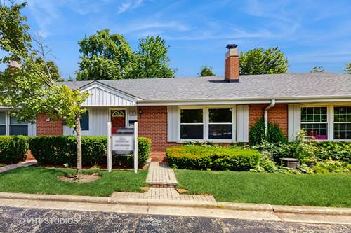 3 Robin Hood, Northfield, IL 60093