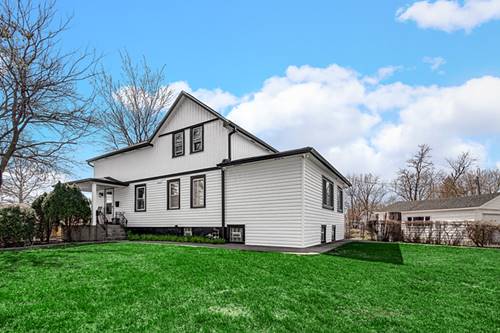 824 Rowlett, Melrose Park, IL 60164