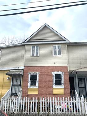 126 28 E 153, Harvey, IL 60426