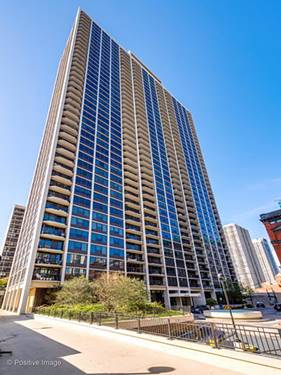 1560 N Sandburg Unit 2104, Chicago, IL 60610