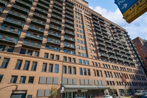 165 N Canal Unit 1309, Chicago, IL 60606