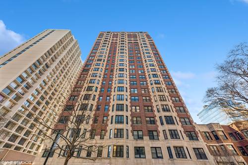 421 W Melrose Unit 21AD, Chicago, IL 60657