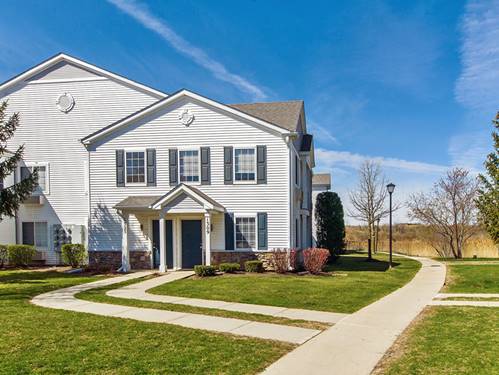 1309 Silverstone Unit 1309, Carpentersville, IL 60110