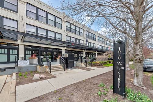 1070 W 15th Unit 302, Chicago, IL 60608