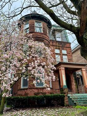 937 Ontario, Oak Park, IL 60302
