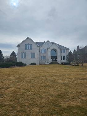 5 Bordeaux, Oakwood Hills, IL 60013